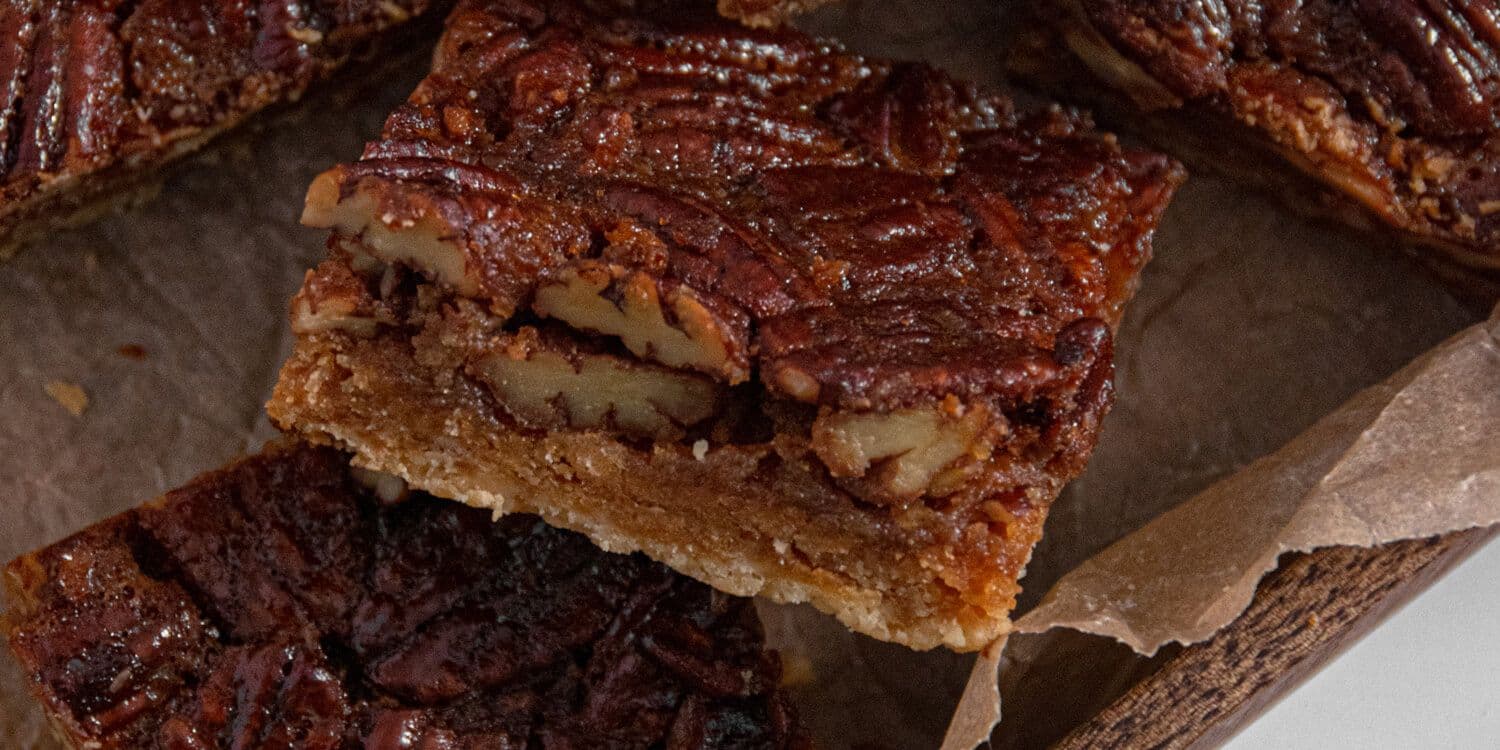 Pecan pie bars