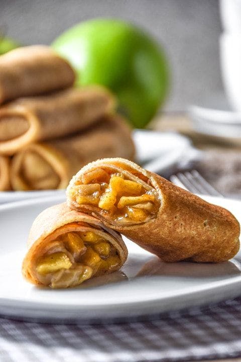 Apple and cream cheese crepe roll ups
