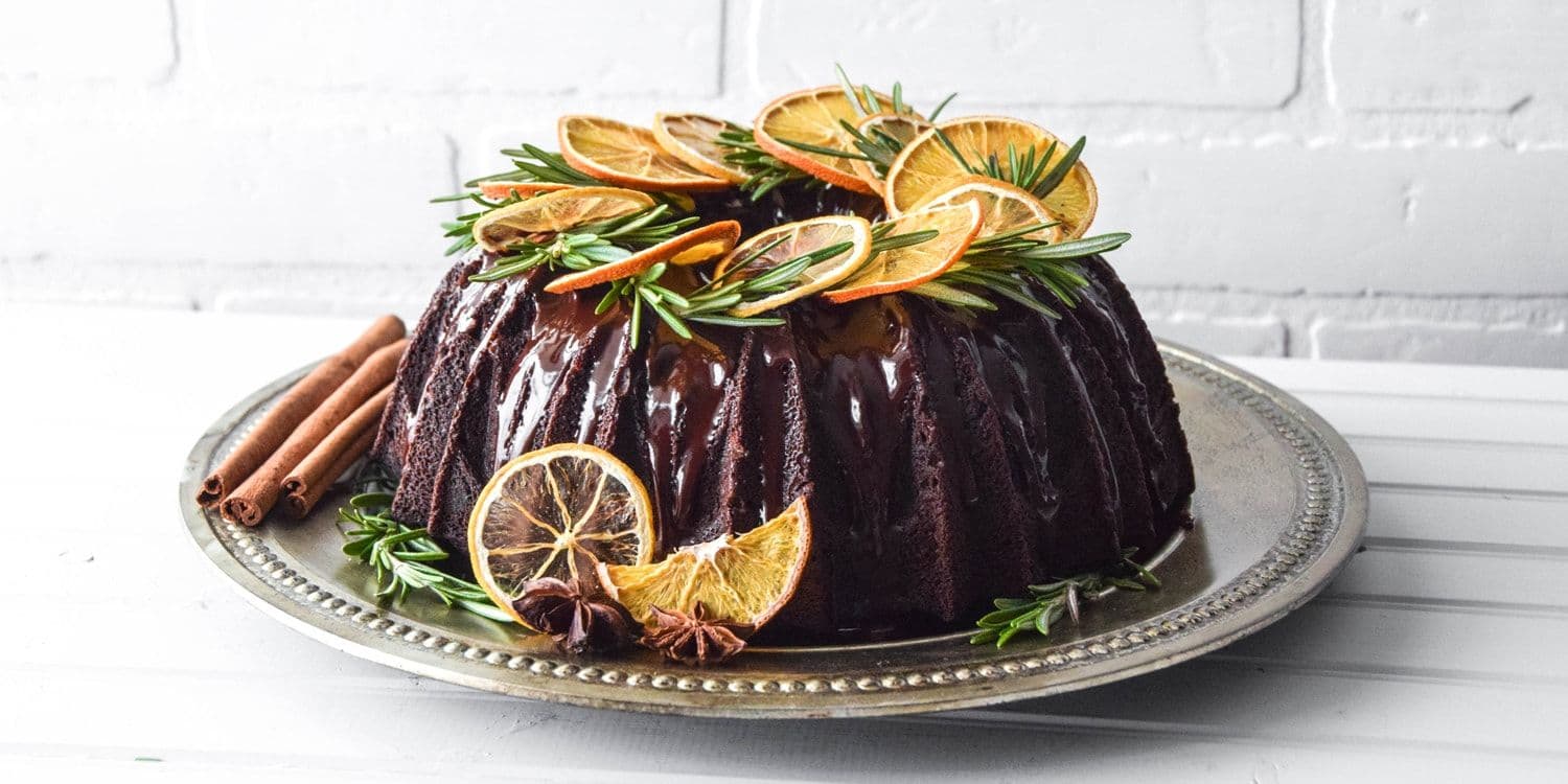 Mulled wine bundt cake